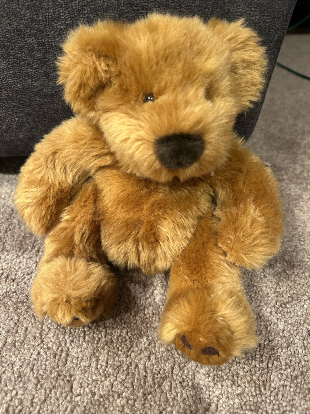 Vintage Russ Berrie Cubbs teddy bear soft stuffed animal